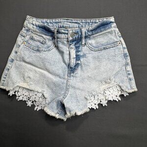 Wild‎ Fable Women's Denim Shorts Acid Wash Lace Trim Frayed Hem Size 4